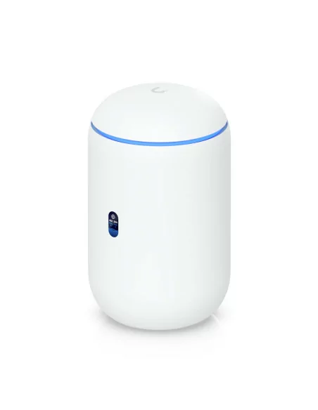 Ubiquiti UniFi Dream Machine with WiFi 5 Wave 2 Indoor Access Point