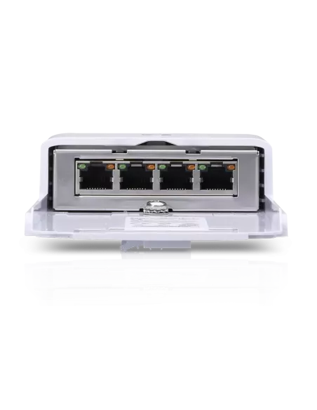 Ubiquiti UISP NanoSwitch 4 Port Gigabit with 3 PoE Out Port | N-SW
