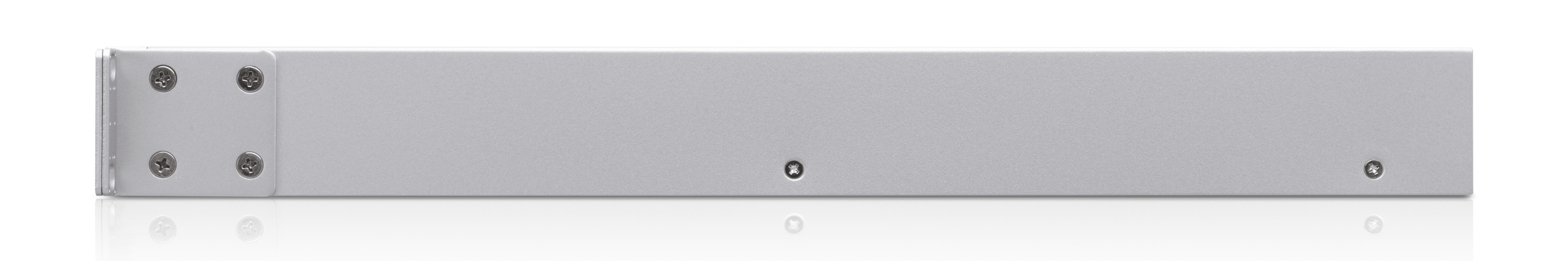 Ubiquiti UniFi Pro 48 Port 40 PoE 600W Switch 4SFP+ | USW-Pro-48-PoE - view 4